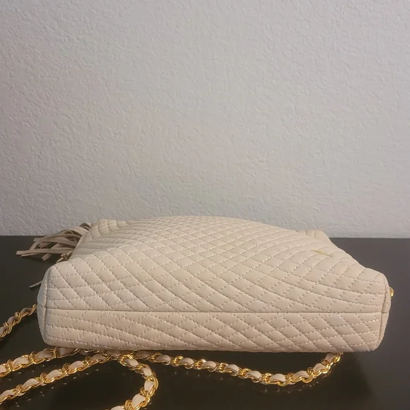 Bally Quilted Leather Chain  Crossbody Bag - Picture 4 of 16